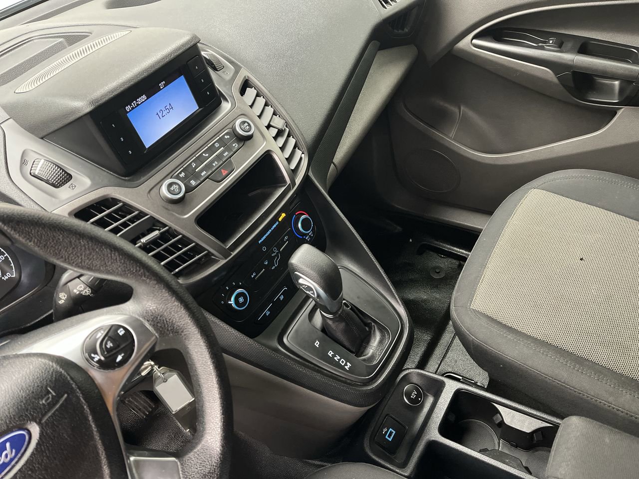 Used 2020 Ford Transit Connect XL image 14