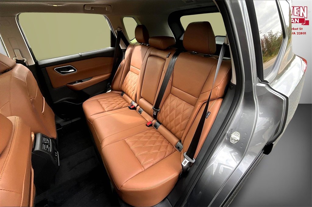 New 2026 Nissan Rogue Platinum image 28