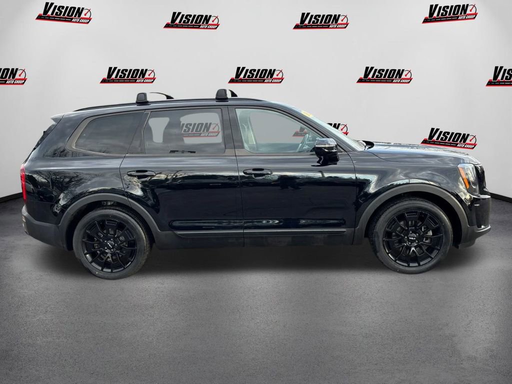Certified 2022 Kia Telluride SX w/ SX Prestige Package image 4