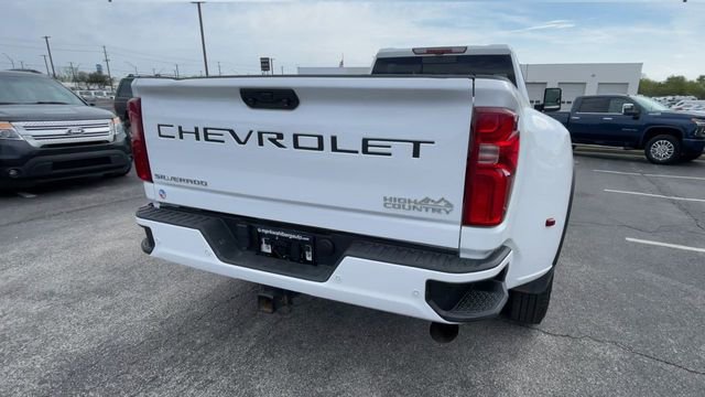 Used 2025 Chevrolet Silverado 3500 High Country w/ High Country Premium Package AWD/4WD image 9