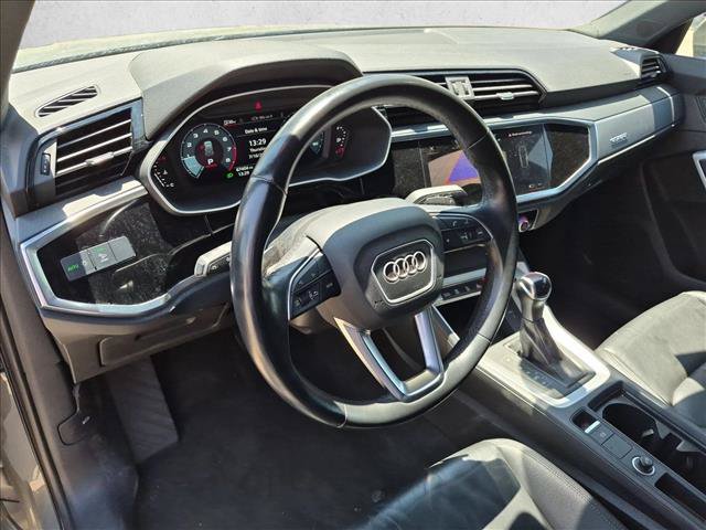 Used 2023 Audi Q3 2.0T Premium AWD/4WD image 10