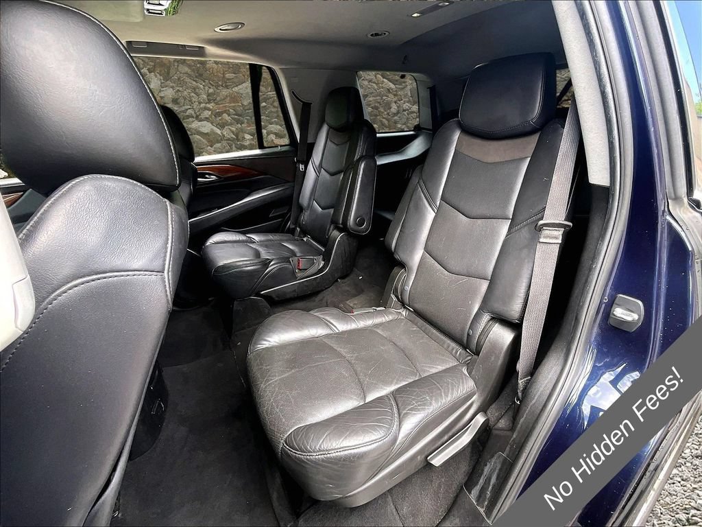 Used 2018 Cadillac Escalade Luxury AWD/4WD image 20