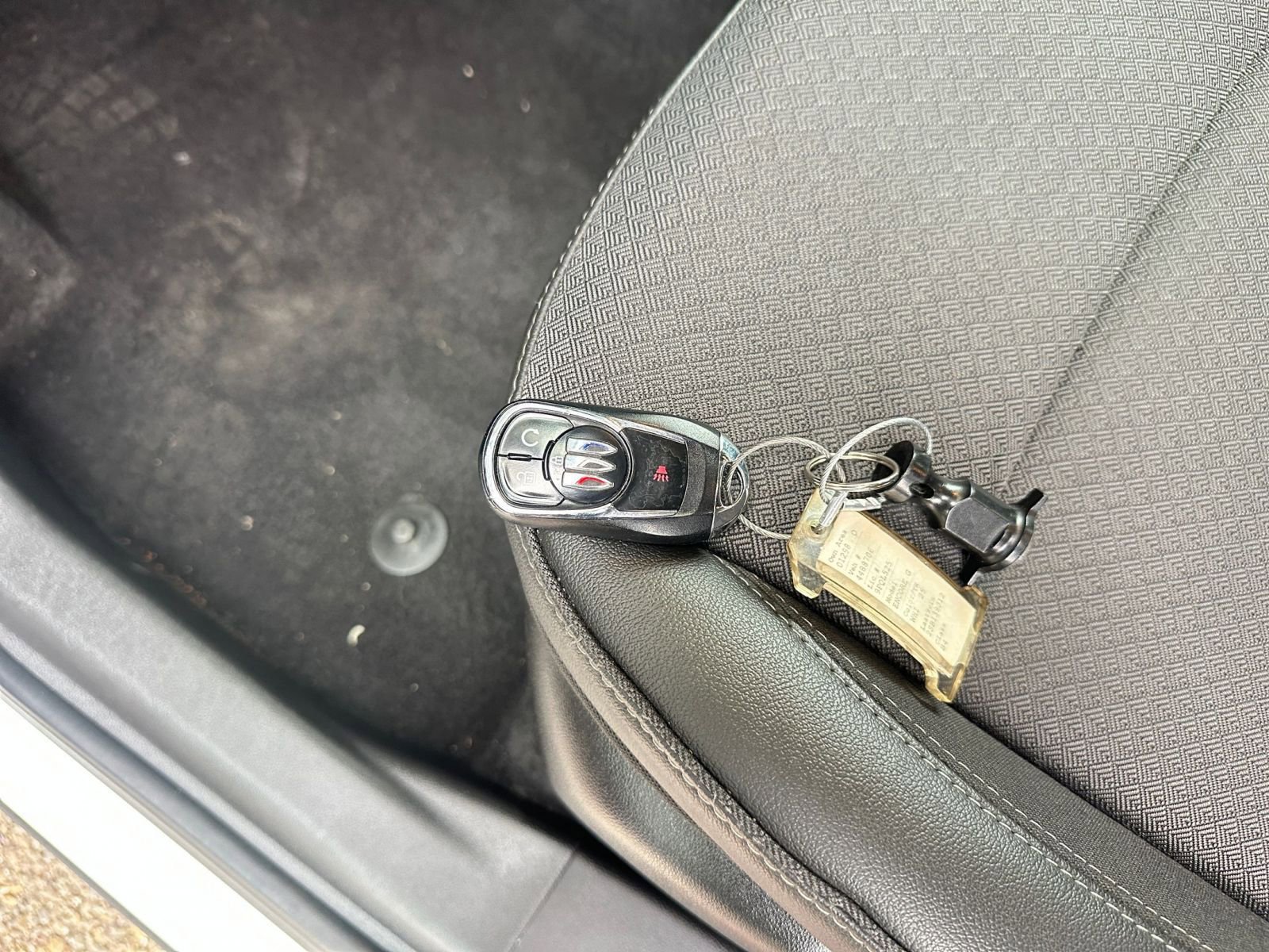 Used 2025 Buick Encore GX Preferred image 22