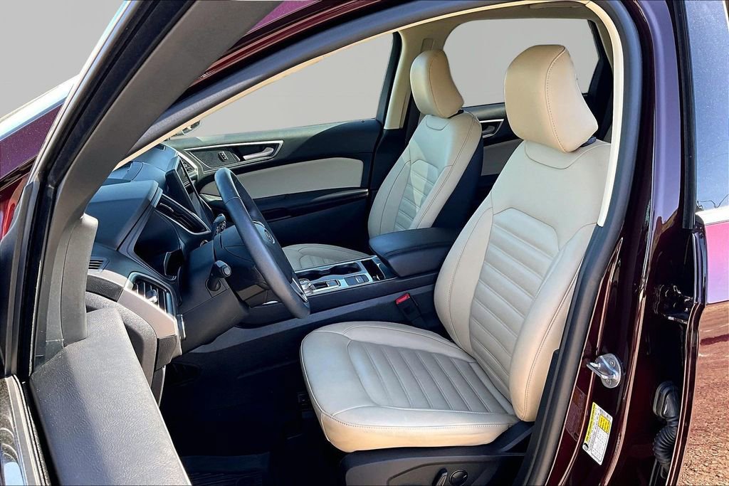 Certified 2024 Ford Edge SEL w/ Convenience Package AWD/4WD image 25