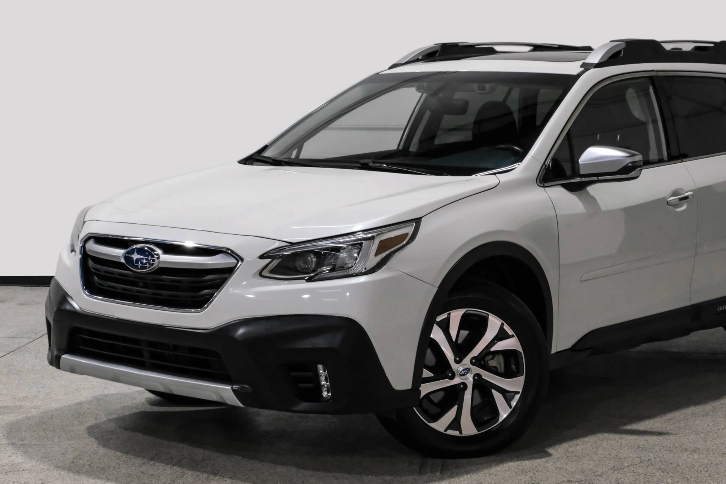 Used 2021 Subaru Outback Touring XT AWD/4WD image 14