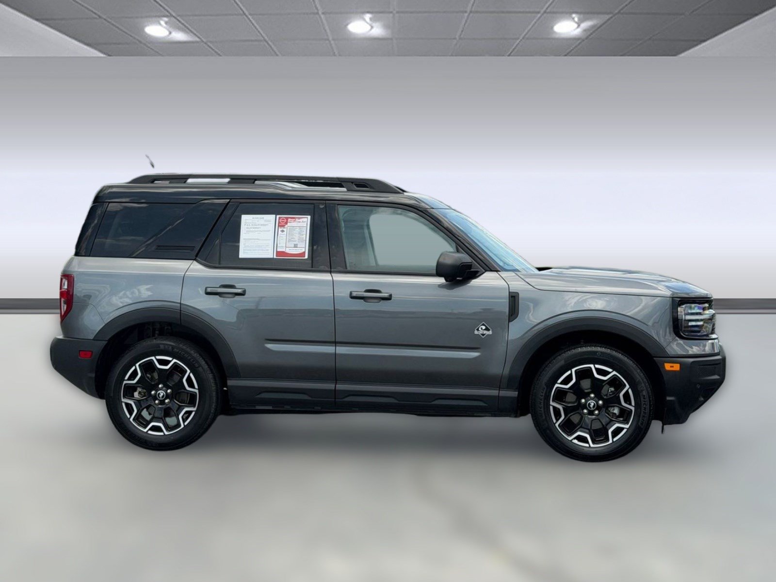 Used 2025 Ford Bronco Sport Outer Banks w/ Outer Banks Tech Package+ AWD/4WD image 12