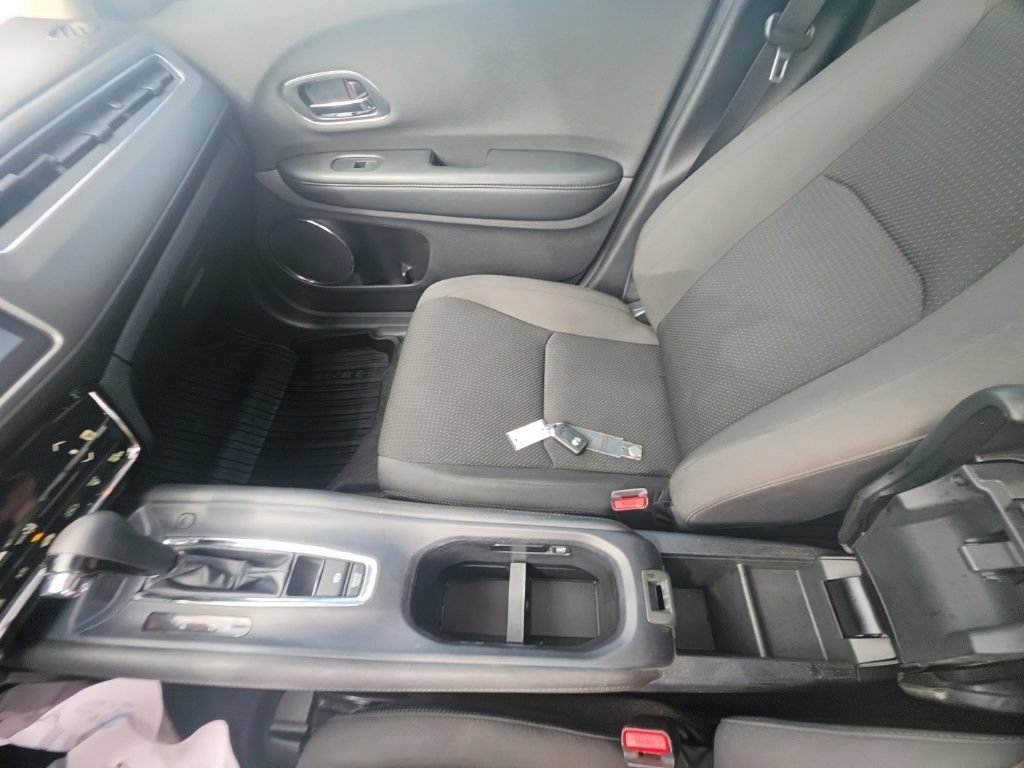 Used 2022 Honda HR-V EX image 25