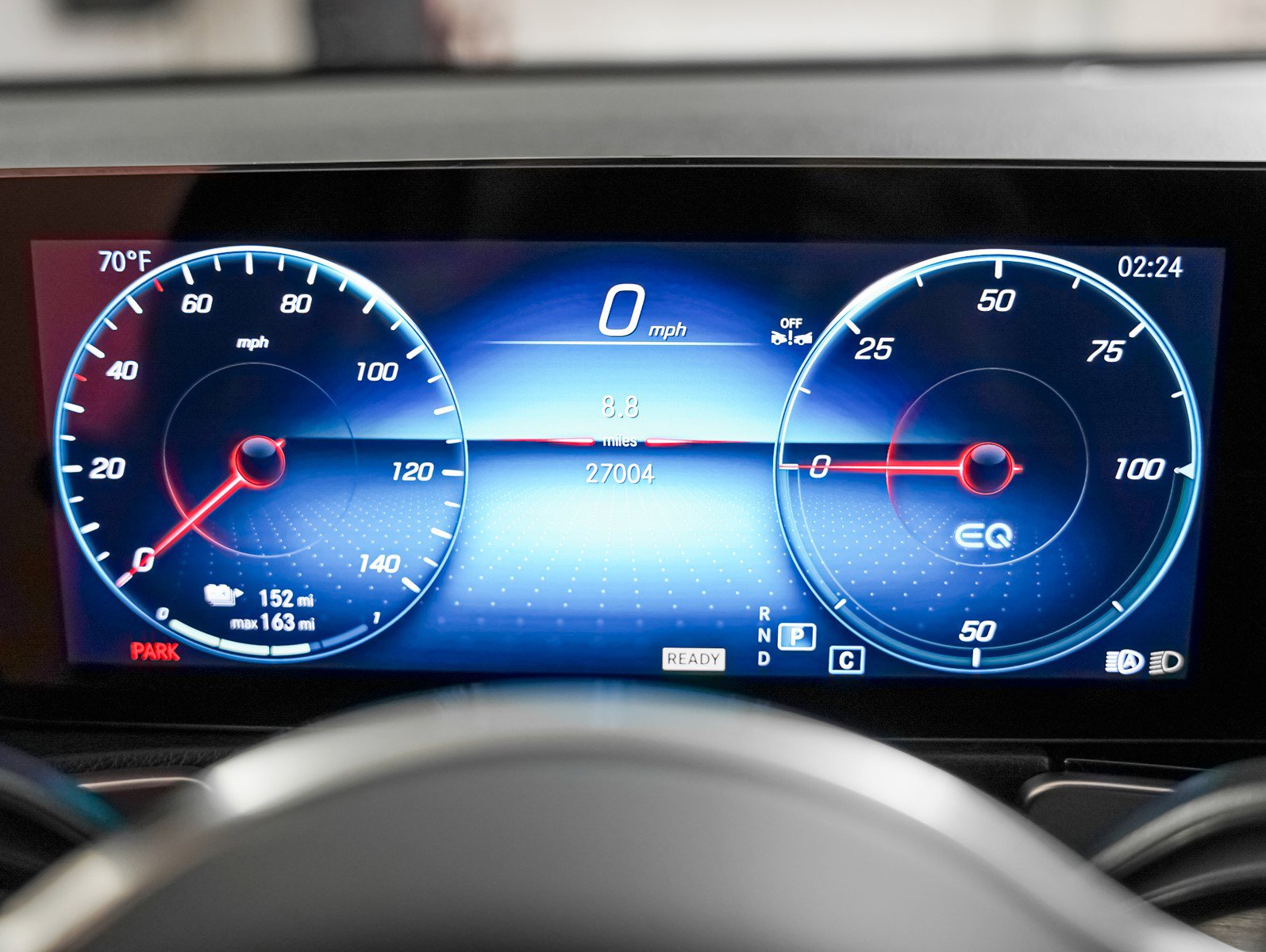 Certified 2023 Mercedes-Benz EQB 250+ w/ Exclusive Package image 16