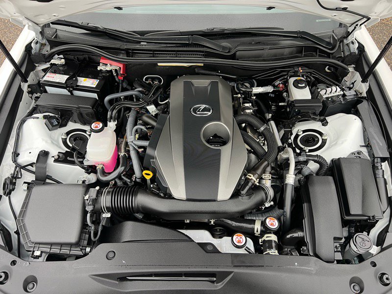 Used 2025 Lexus IS 300 w/ Comfort Package image 67