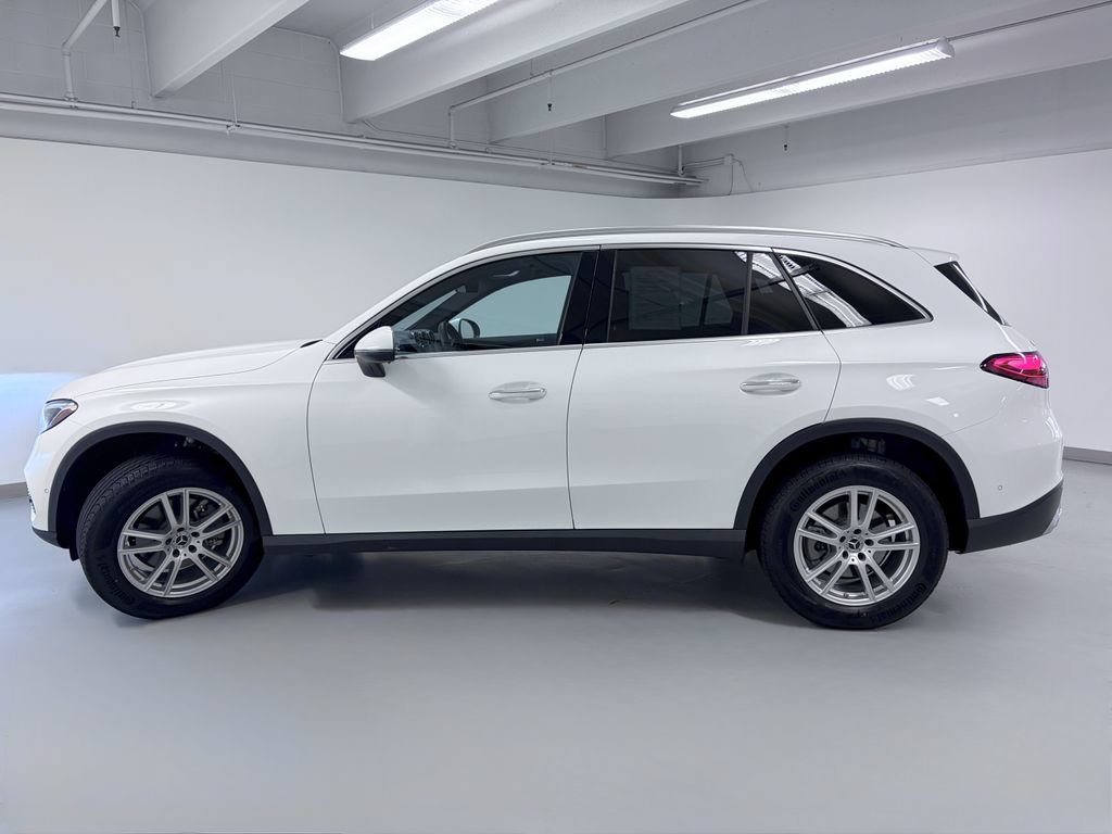Certified 2026 Mercedes-Benz GLC 300 4MATIC image 5