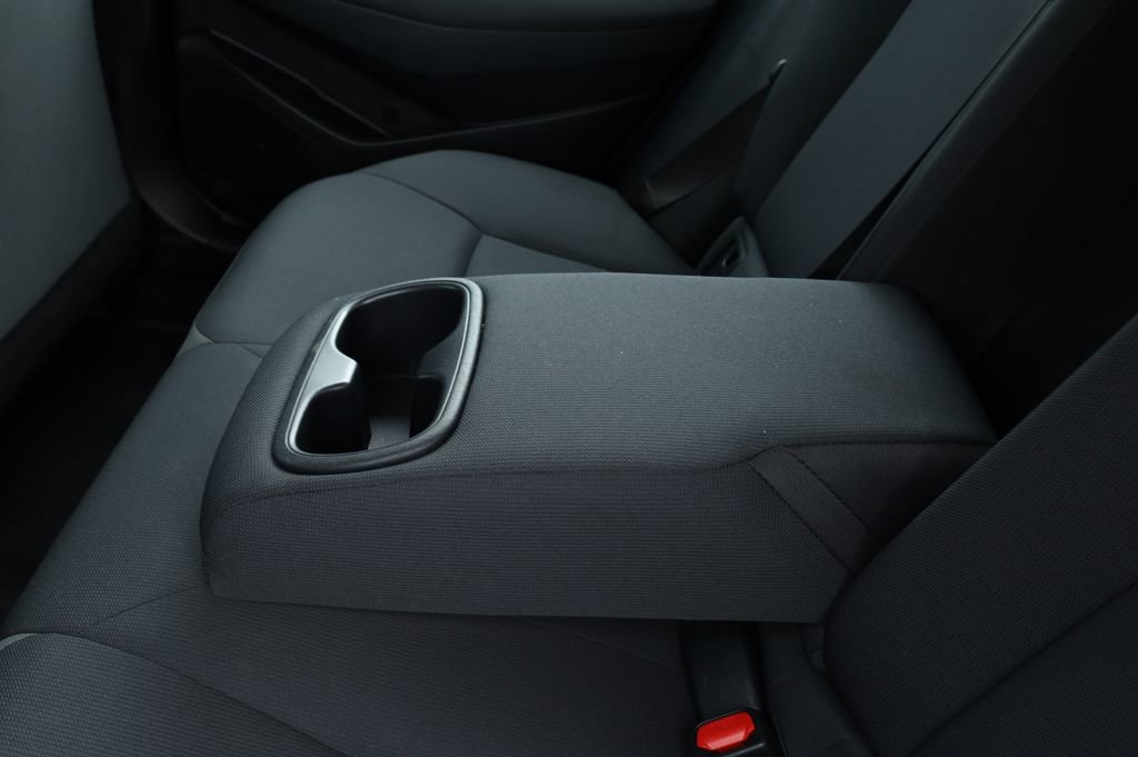 Used 2024 Toyota Corolla LE image 12