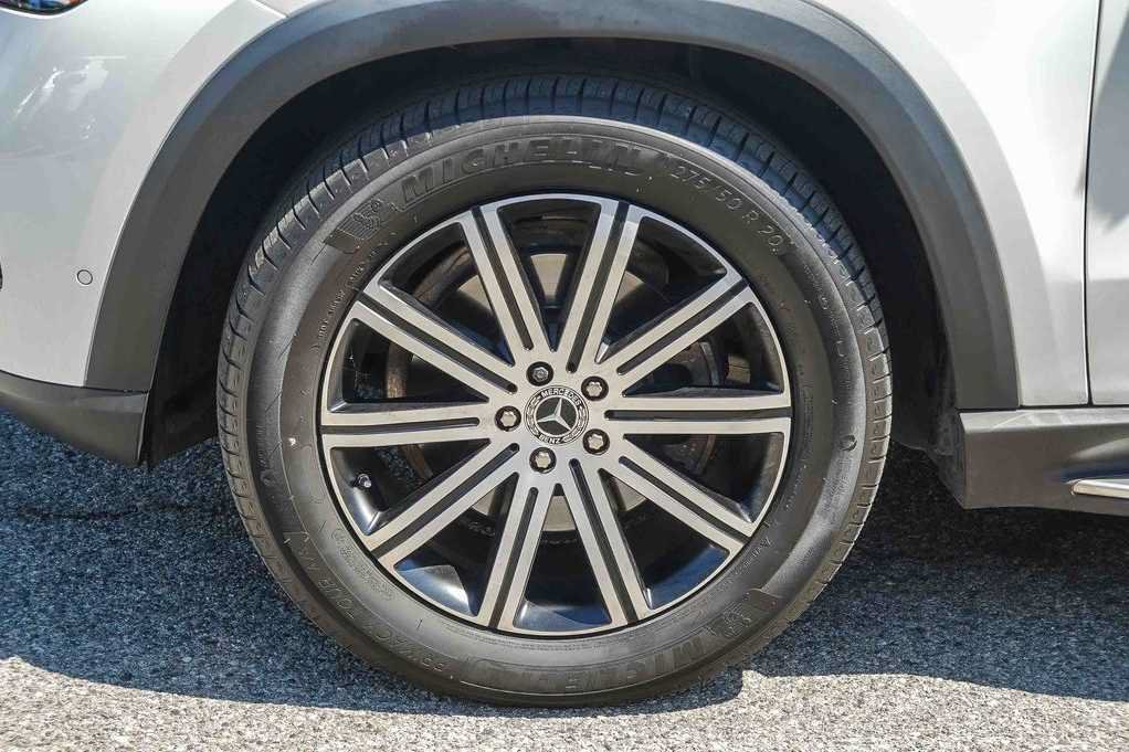 Used 2024 Mercedes-Benz GLE 350 4MATIC image 10