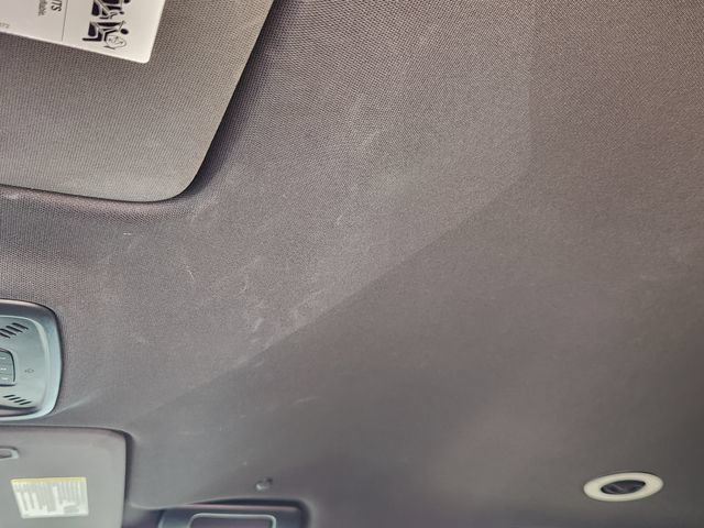 Used 2023 Chevrolet Traverse LT FWD image 24