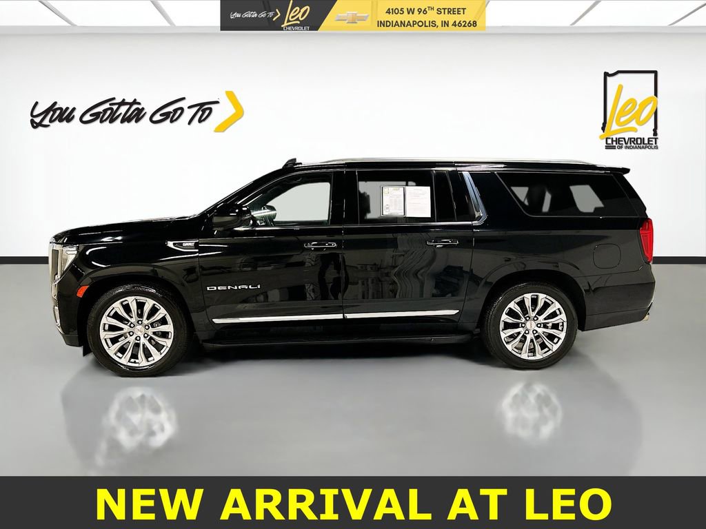 Used 2024 GMC Yukon XL Denali w/ Advanced Technology Package image 8