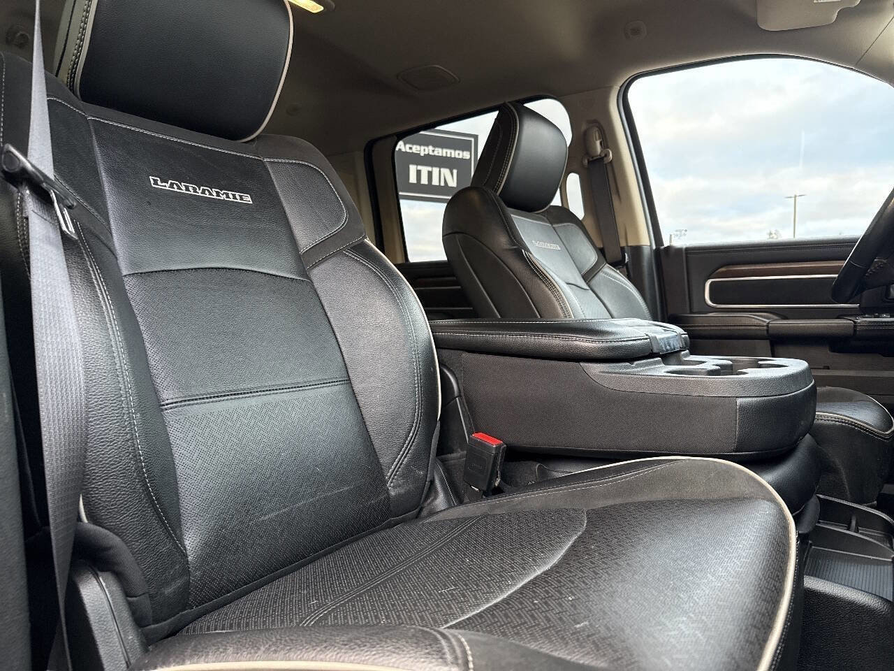 Used 2022 RAM 2500 Laramie image 12