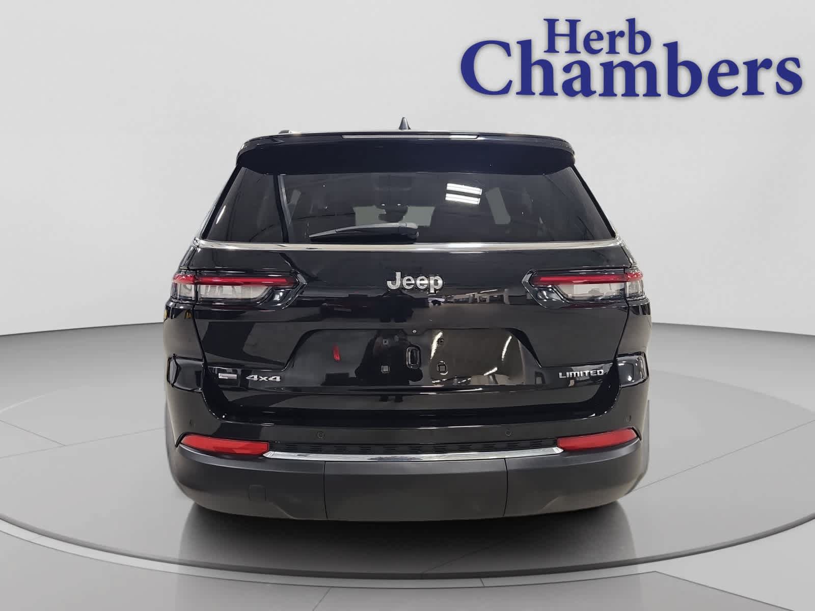 Used 2021 Jeep Grand Cherokee L Limited AWD/4WD image 11