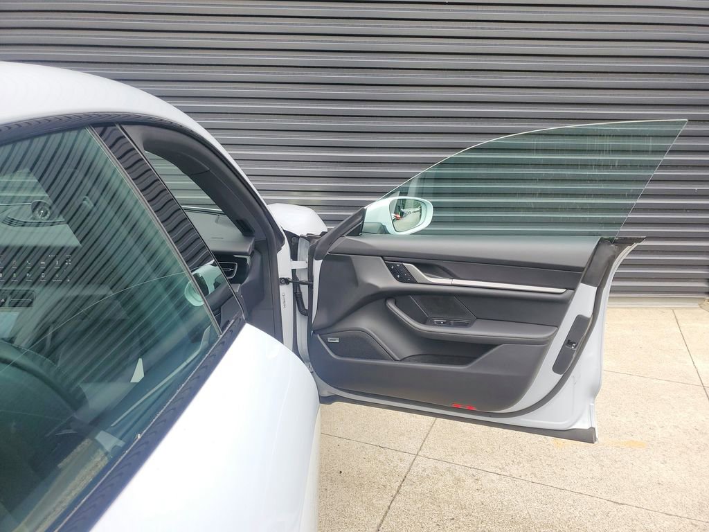 Certified 2025 Porsche Taycan 4S image 20