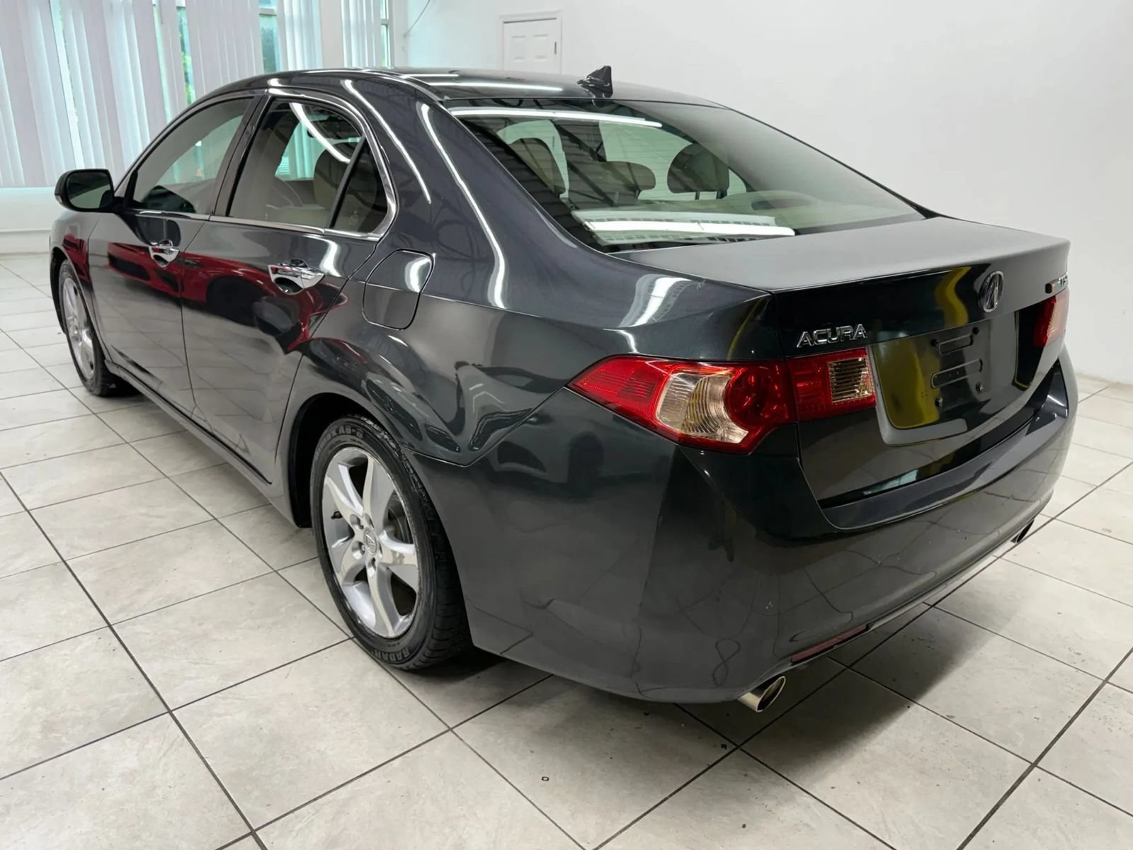 Used 2011 Acura TSX Sedan FWD image 7
