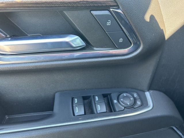 Used 2022 Chevrolet Silverado 1500 RST image 12