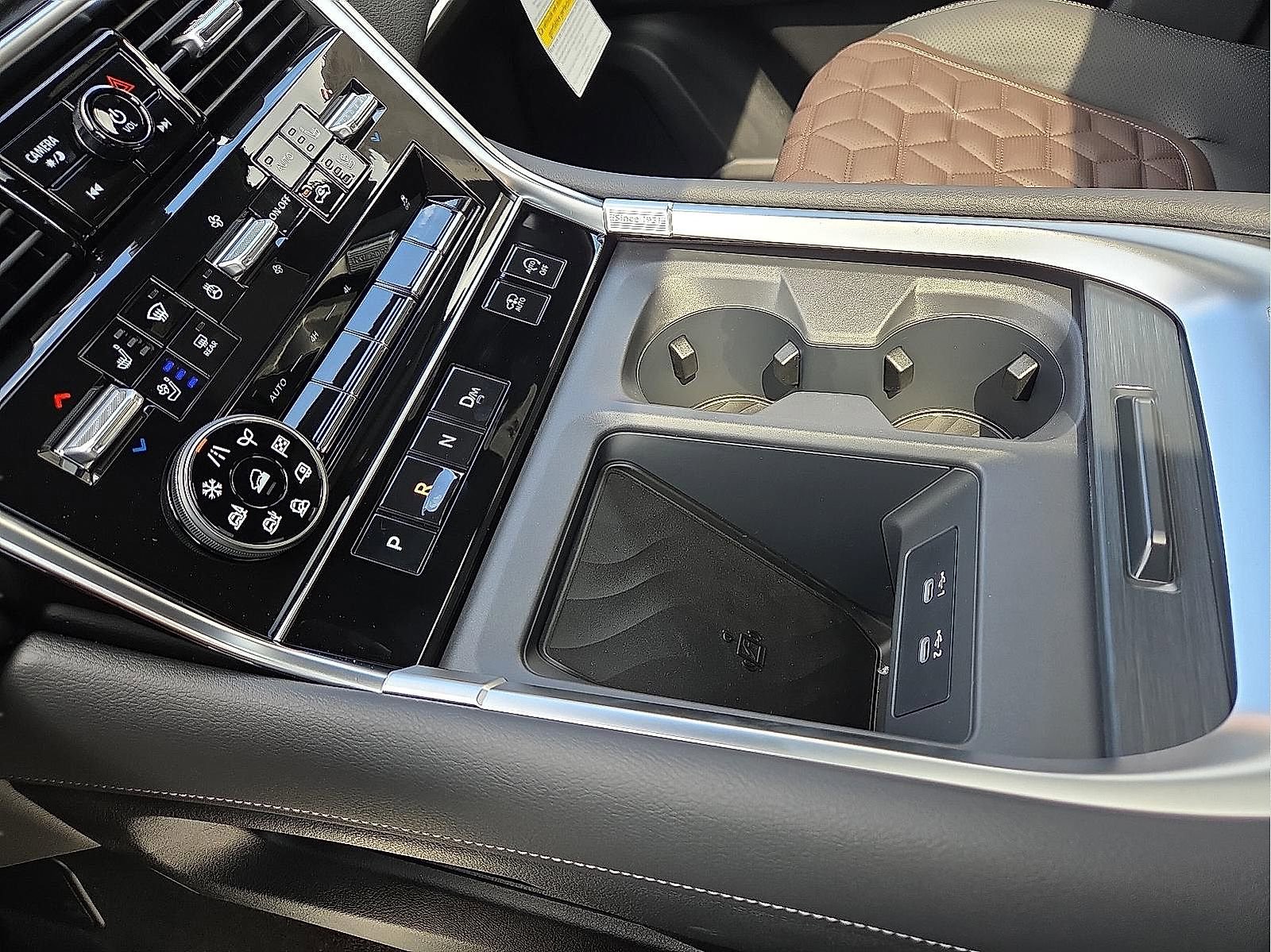 New 2026 Nissan Armada Platinum Reserve image 25