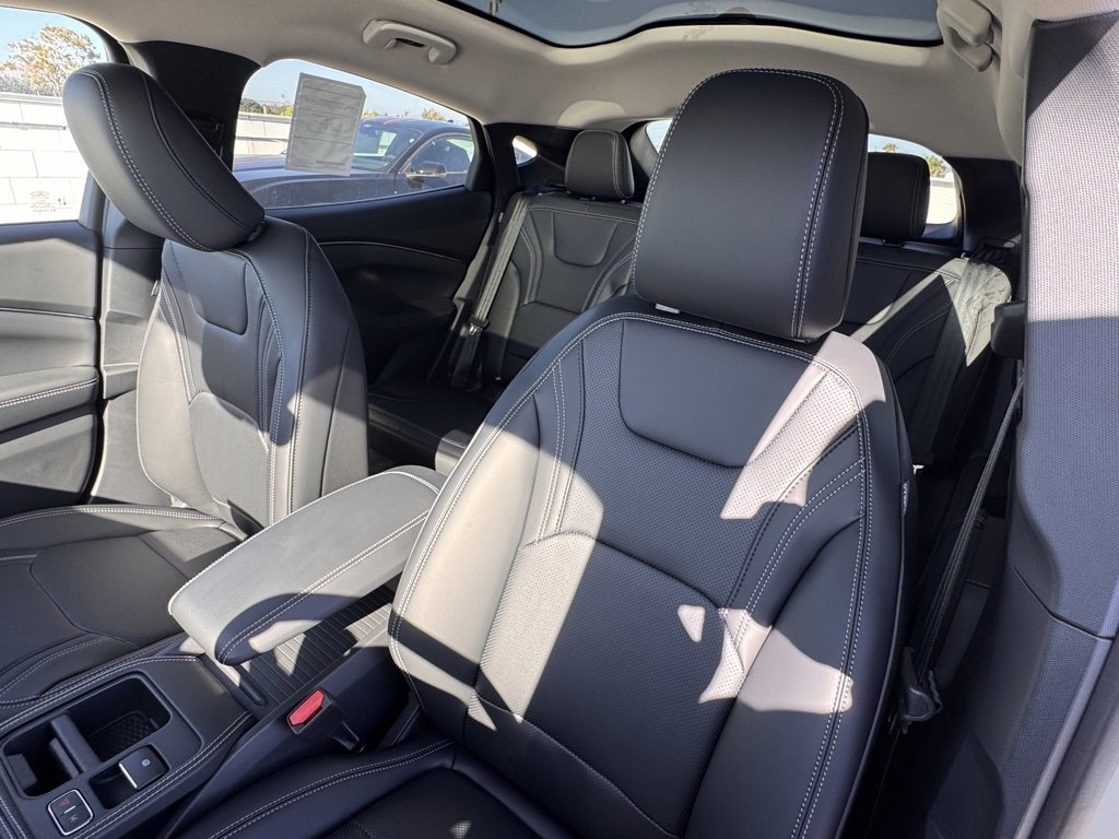 New 2025 Ford Mustang Mach-E Premium image 20