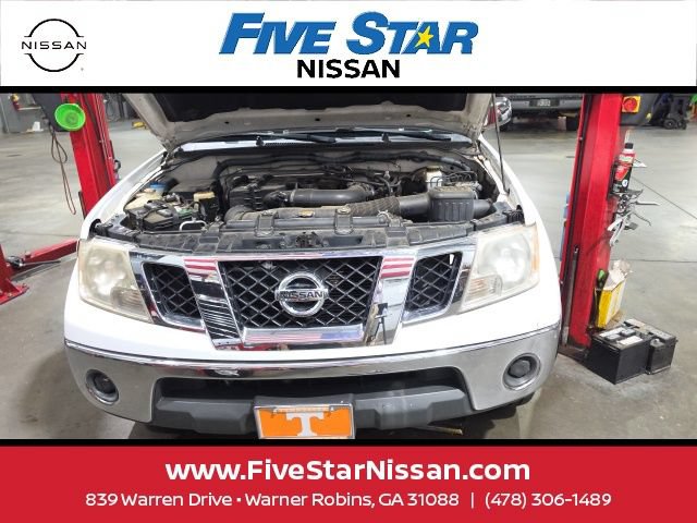 Used 2010 Nissan Frontier SE w/ Power Pkg RWD image 2