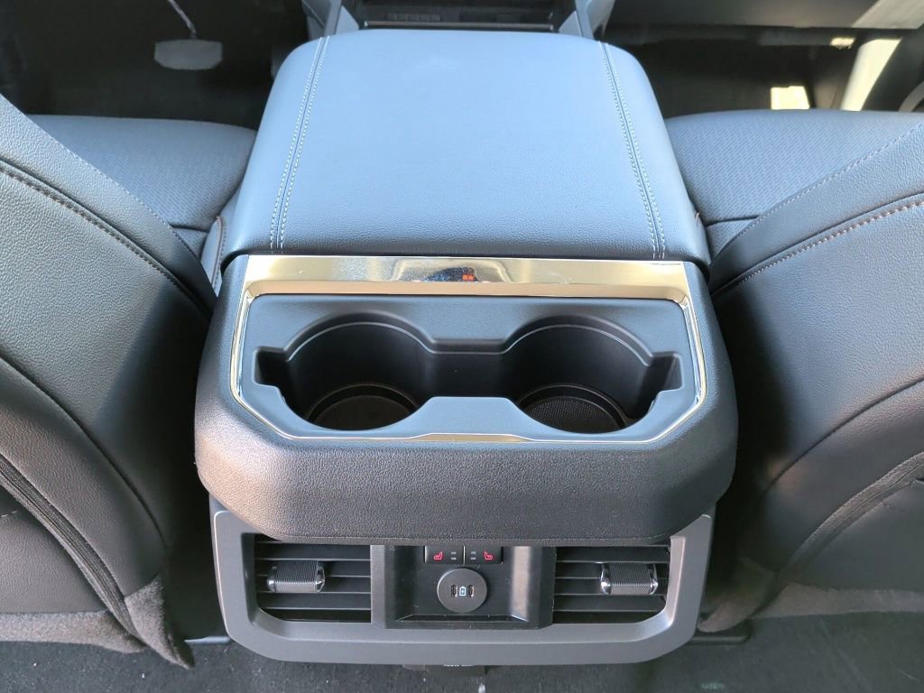 New 2026 Ford F250 Lariat image 43