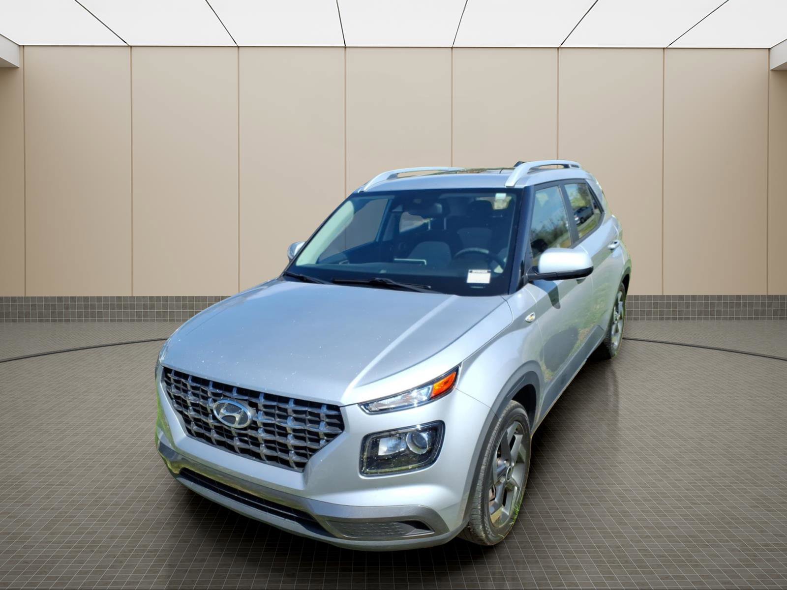 Certified 2022 Hyundai Venue SEL FWD image 2