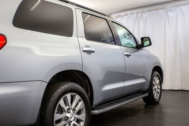 Used 2014 Toyota Sequoia Limited image 35