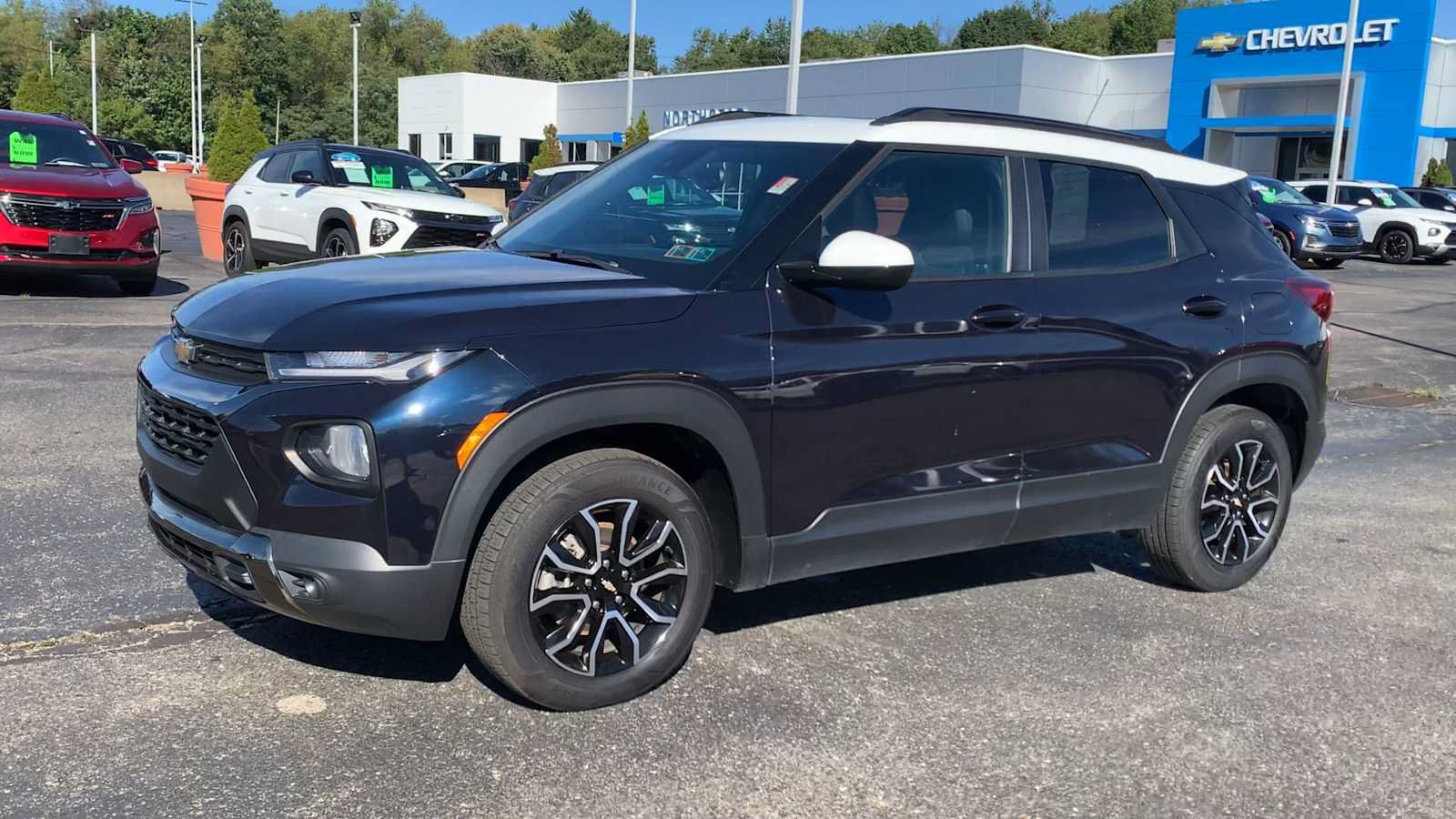 Certified 2021 Chevrolet TrailBlazer ACTIV w/ Sun and Liftgate Package AWD/4WD image 4