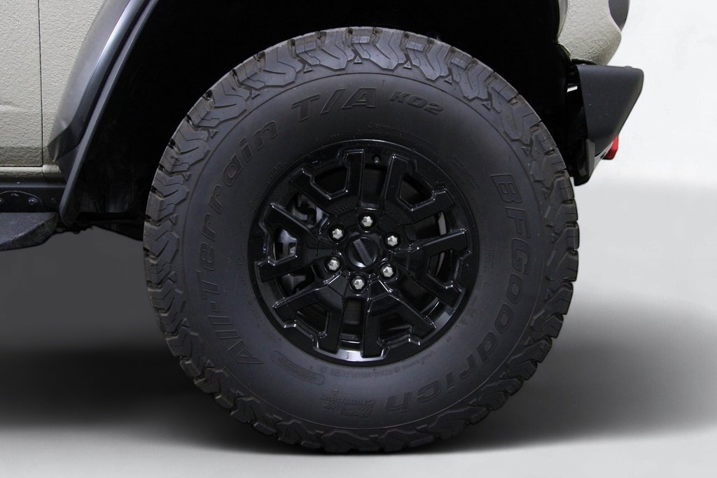 Used 2024 Ford Bronco Raptor w/ Interior Carbon Fiber Pack 6 image 9