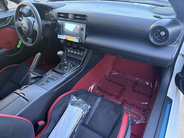 New 2027 Toyota GR86 Premium w/ ALL Weather Mat Package (TMS) RWD image 24