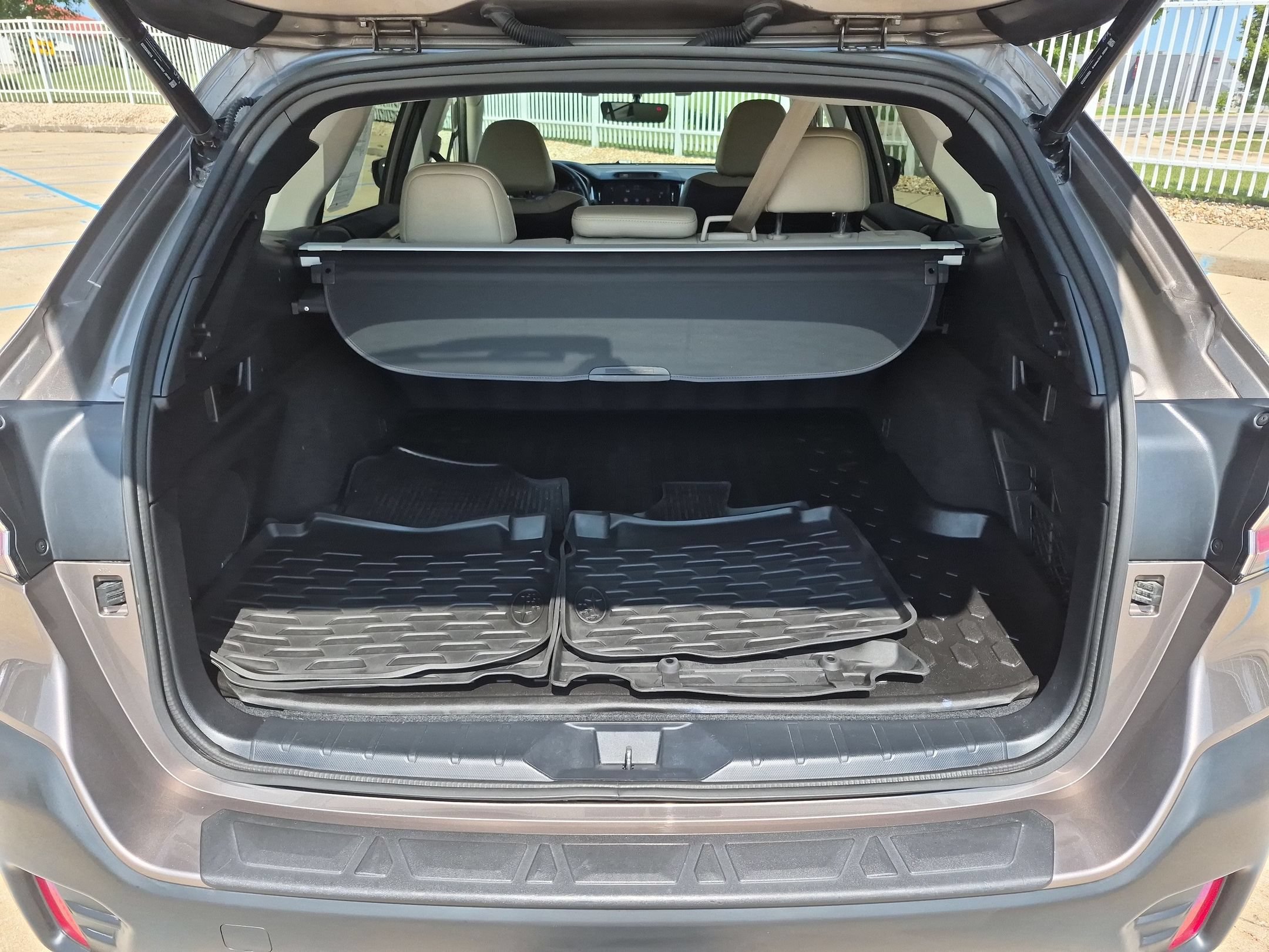 Used 2021 Subaru Outback Limited w/ Popular Package #2 AWD/4WD image 28