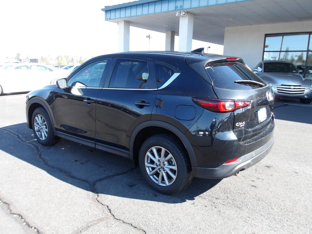 Used 2023 MAZDA CX-5 AWD 2.5 S w/ Preferred Package image 3