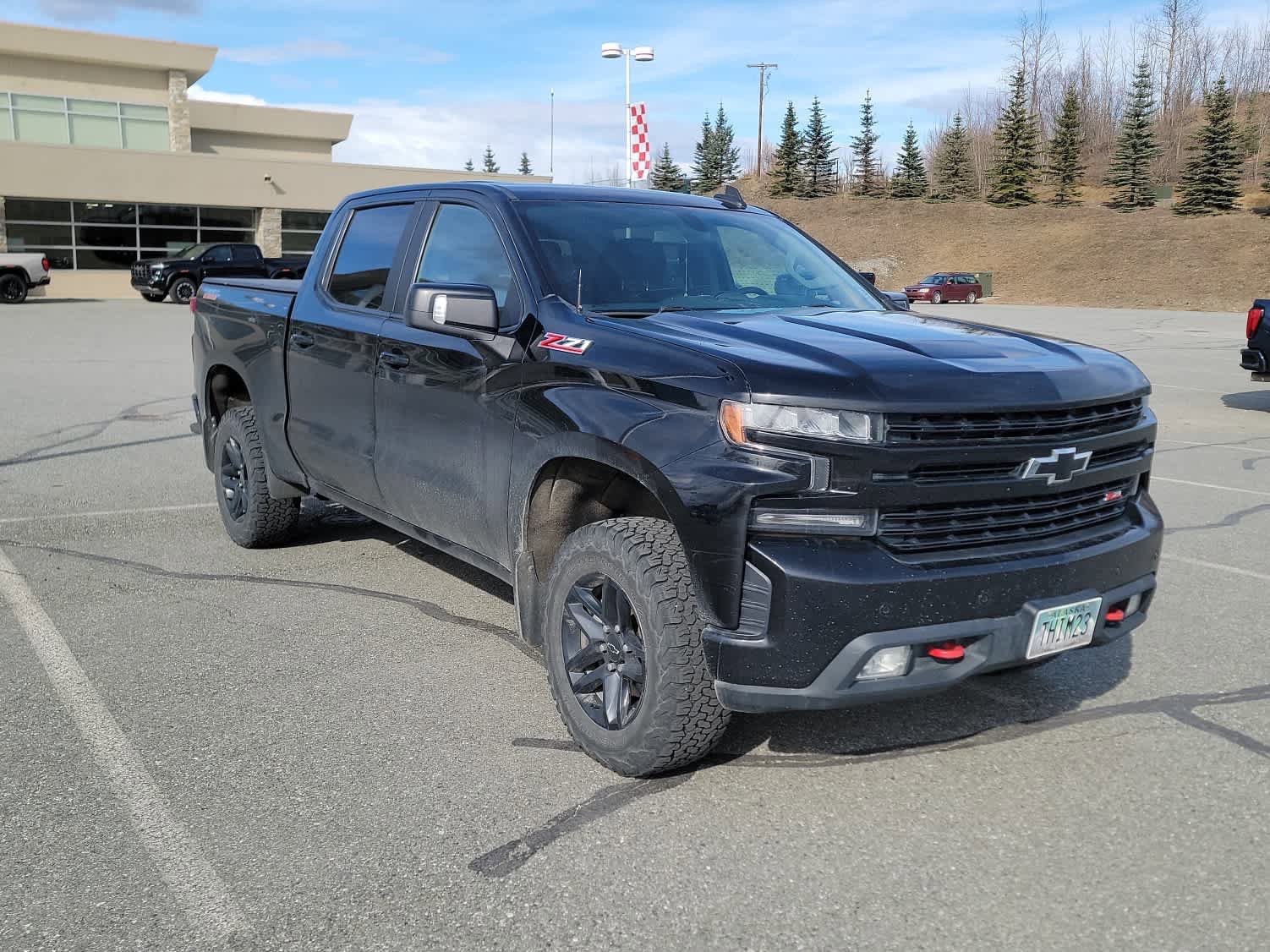 Used 2019 Chevrolet Silverado 1500 LT Trail Boss AWD/4WD image 2