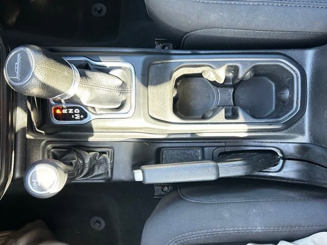 Used 2023 Jeep Gladiator Willys image 28