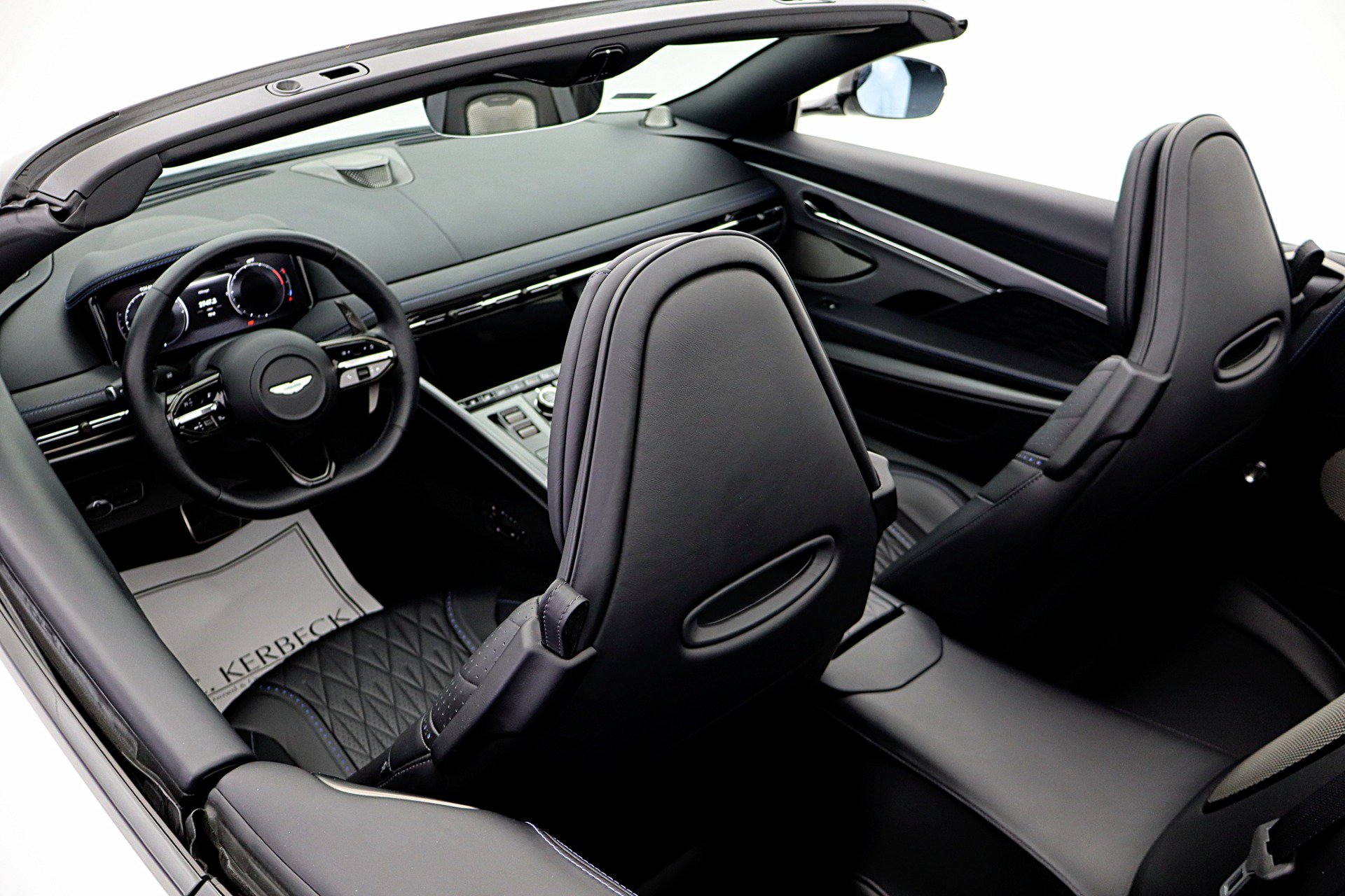 Used 2024 Aston Martin DB12 Convertible RWD image 54