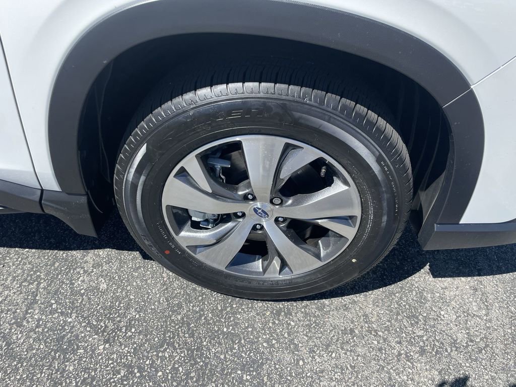 Used 2025 Subaru Ascent Premium AWD/4WD image 16