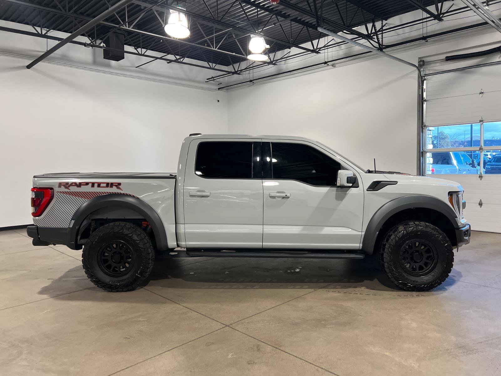 Used 2023 Ford F150 Raptor image 2