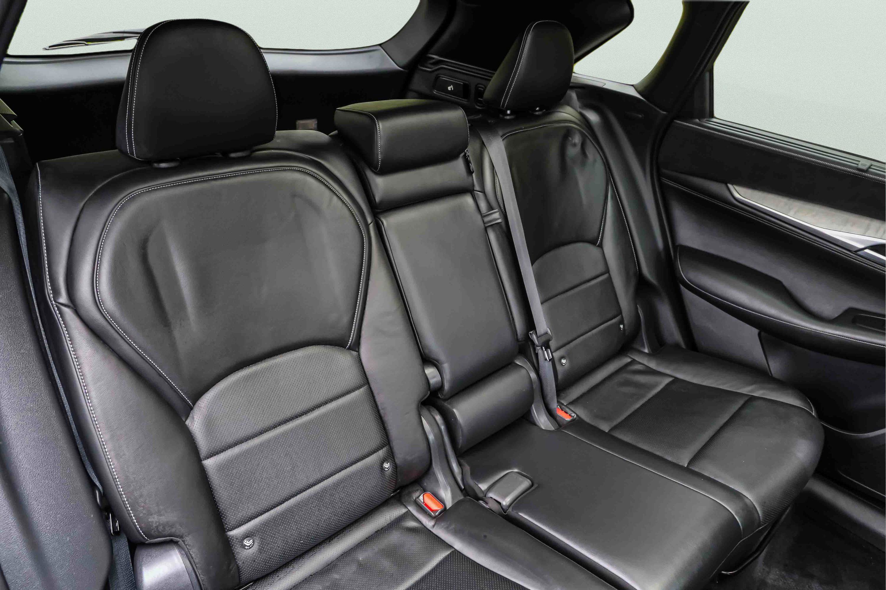 Used 2019 INFINITI QX50 Essential w/ Sensory Package AWD/4WD image 25