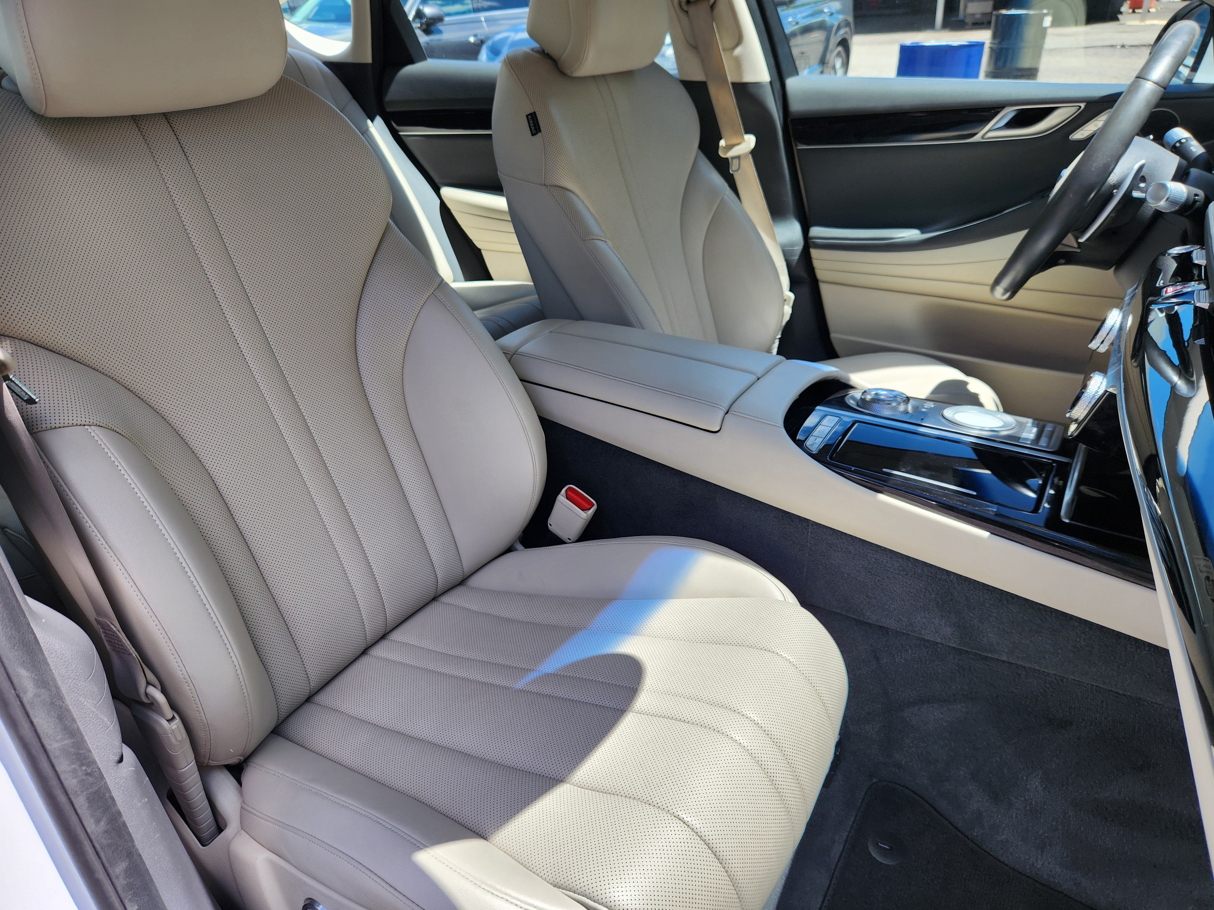 Used 2021 Genesis G80 2.5T AWD/4WD image 15