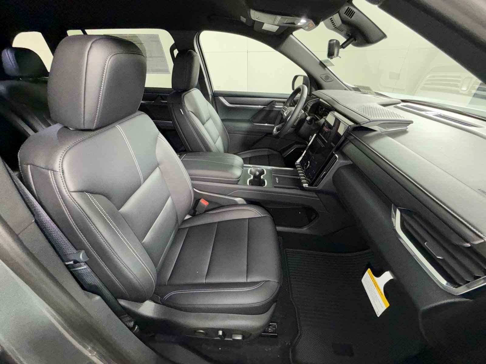 New 2026 GMC Acadia Elevation w/ Elevation Premium Package FWD image 27