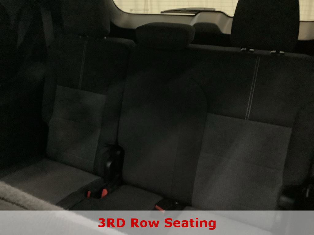 Used 2025 GMC Acadia Elevation image 26