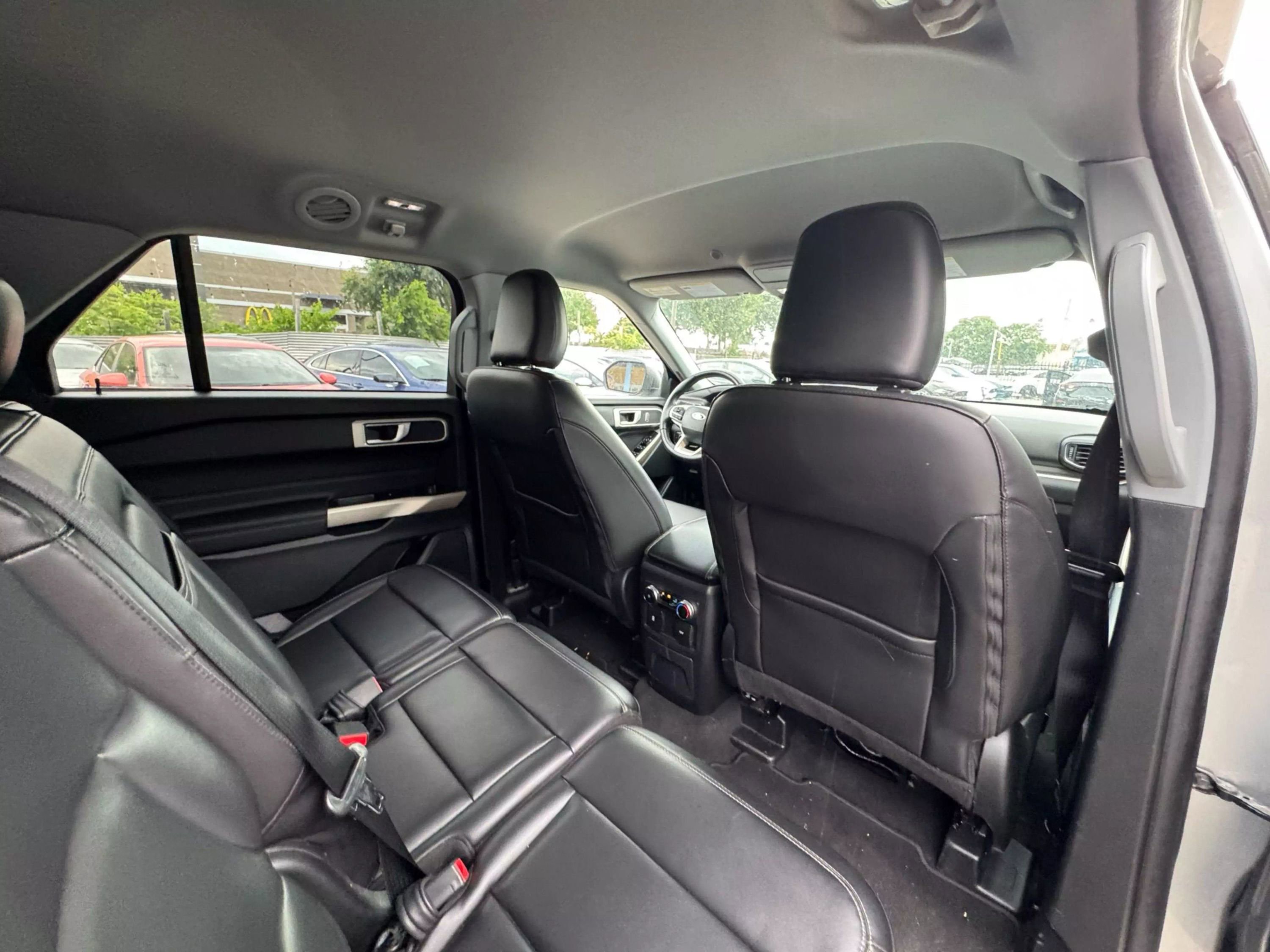 Used 2023 Ford Explorer XLT w/ Equipment Group 202A image 17