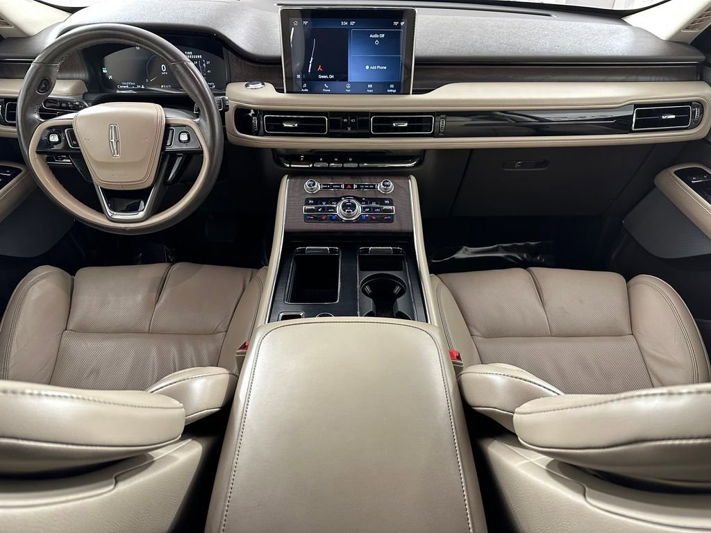 Used 2020 Lincoln Aviator Reserve w/ Equipment Group 202A image 24