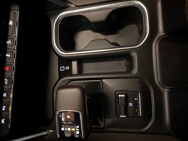 Certified 2022 GMC Sierra 1500 Denali w/ Denali Carbonpro Edition image 34