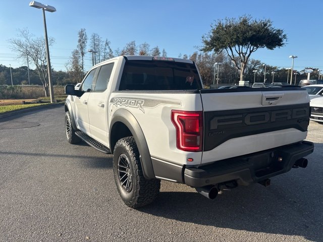 Used 2019 Ford F150 Raptor w/ Equipment Group 802A Luxury image 3