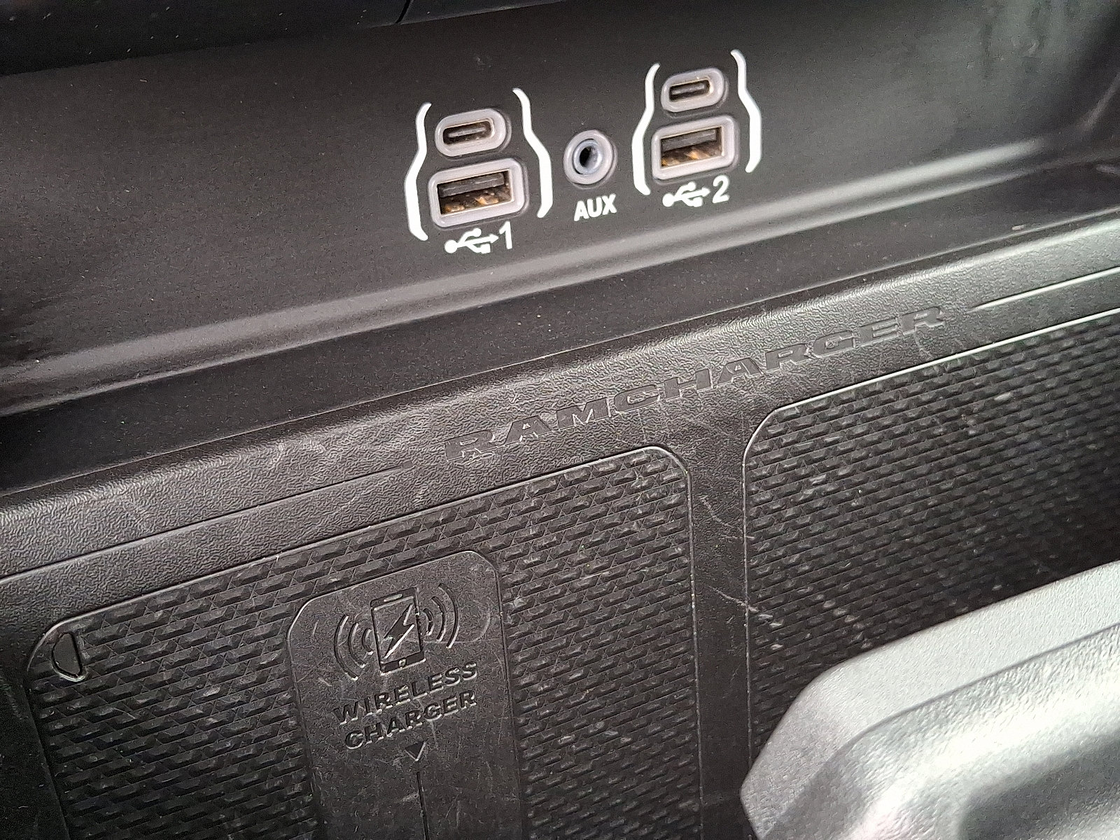 Certified 2025 RAM 1500 Laramie image 28