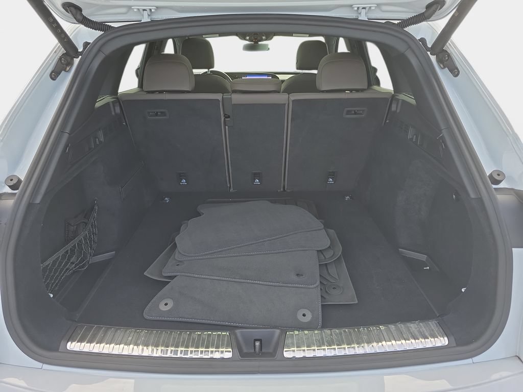 Certified 2025 Audi Q5 Premium w/ Premium Plus AWD/4WD image 11