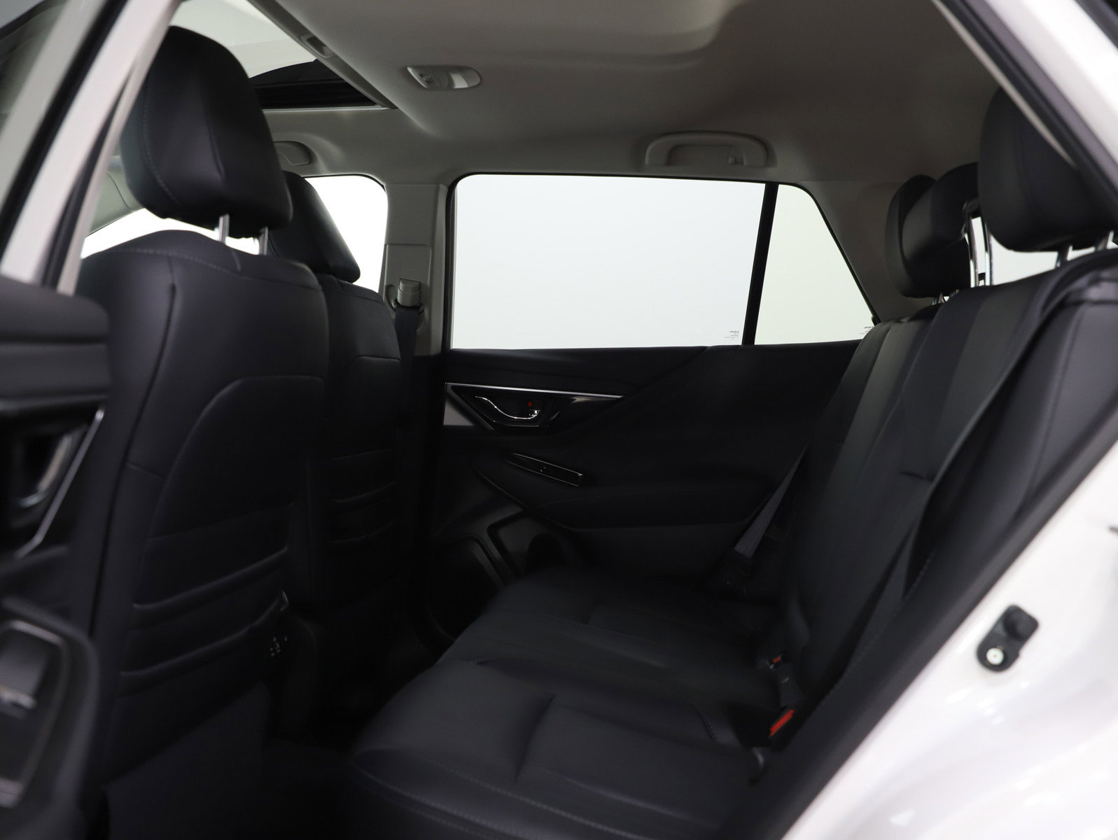 Used 2024 Subaru Outback Limited image 18